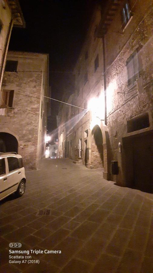 Il Paradiso Sopra Le Nuvole Peccioli Екстериор снимка