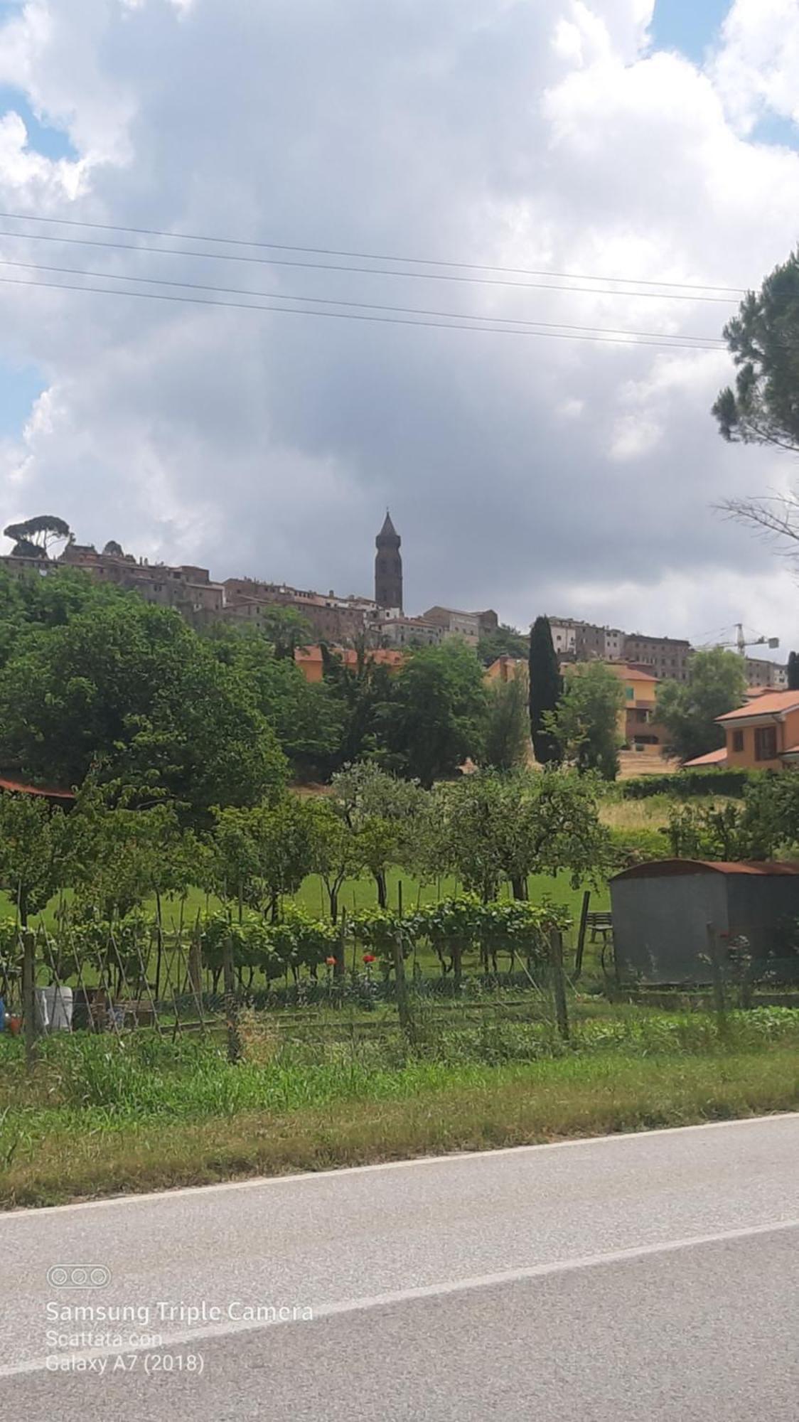 Il Paradiso Sopra Le Nuvole Peccioli Стая снимка